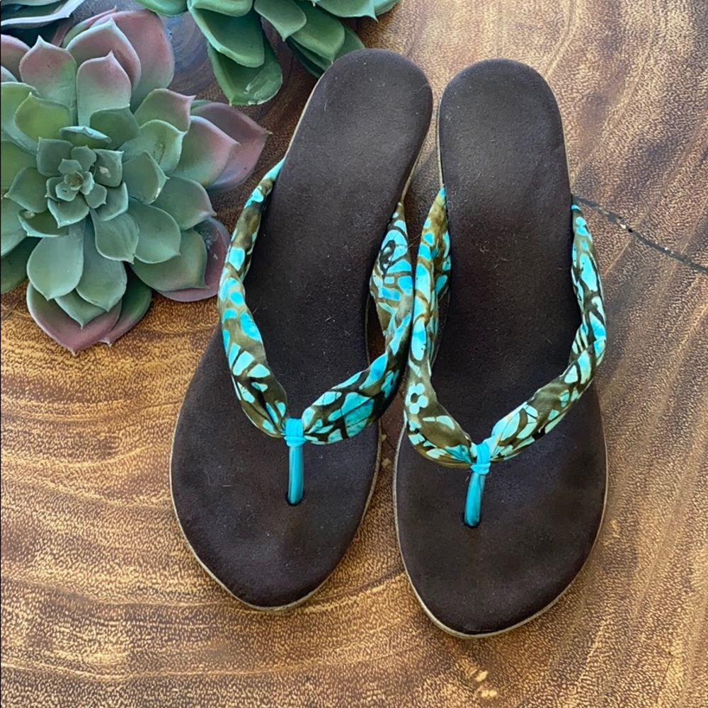 Island wedge flip flops/sandals